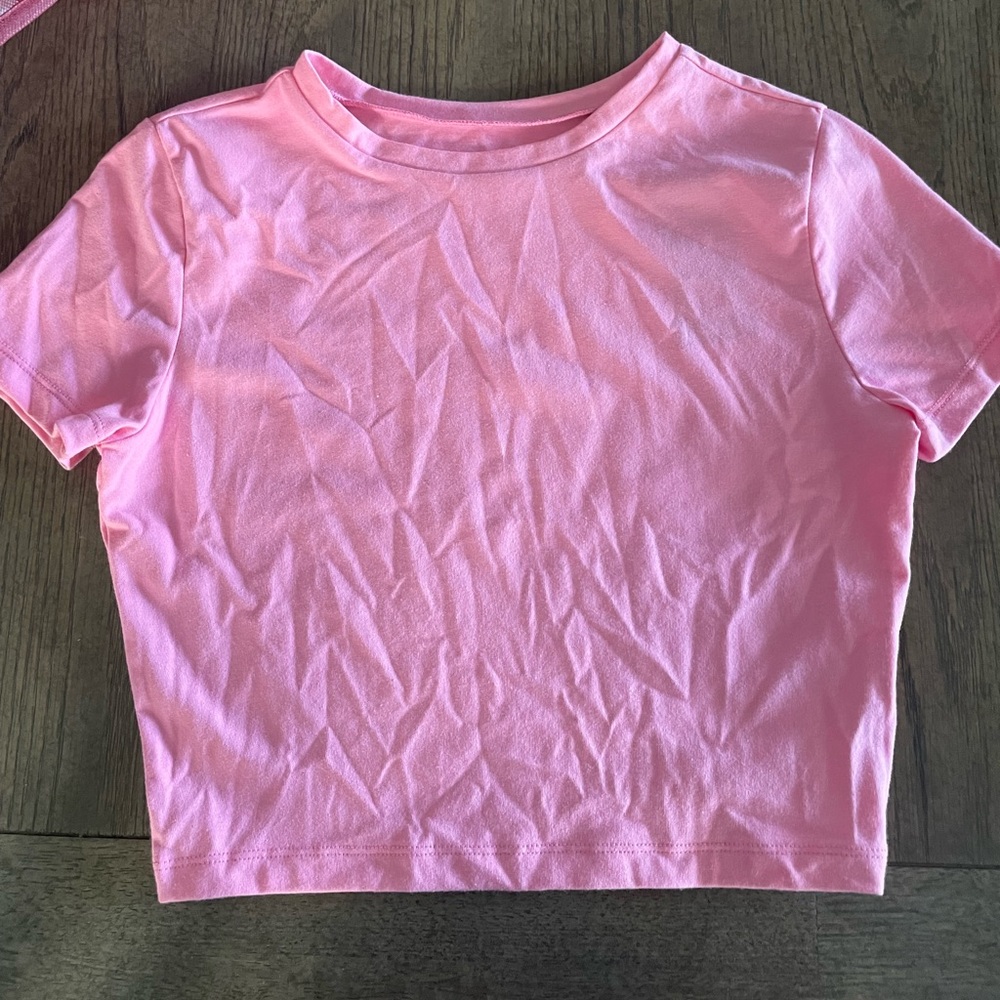 Baby tee size medium